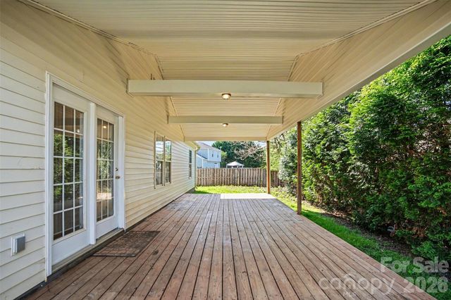 125 Sawhorse Drive, Mooresville, NC 28115