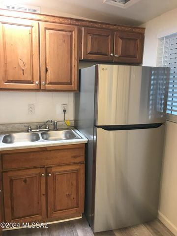 4910 E 25th Street, Tucson, AZ 85711
