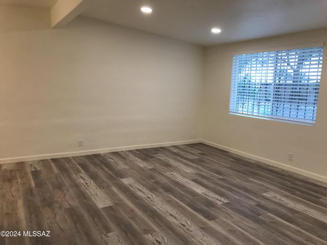 4910 E 25th Street, Tucson, AZ 85711