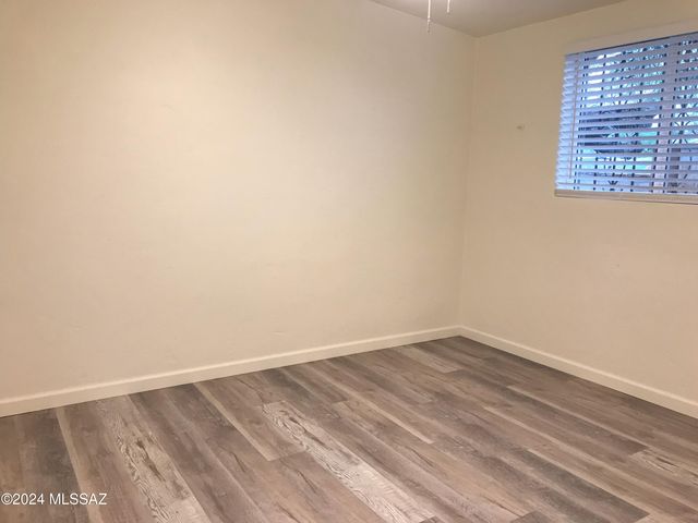 4910 E 25th Street, Tucson, AZ 85711