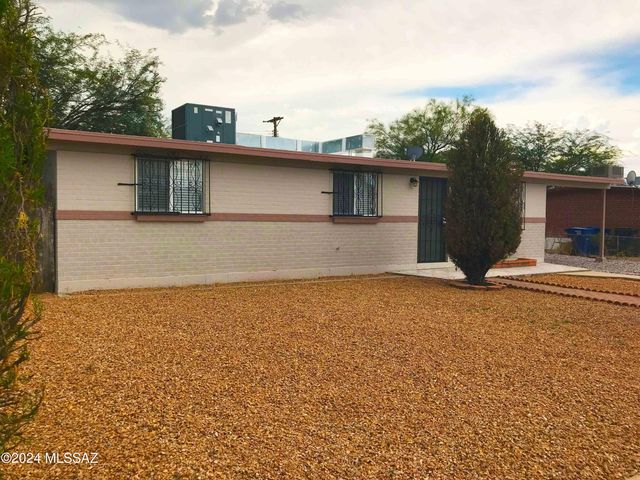 4910 E 25th Street, Tucson, AZ 85711