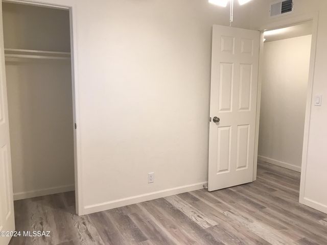 4910 E 25th Street, Tucson, AZ 85711