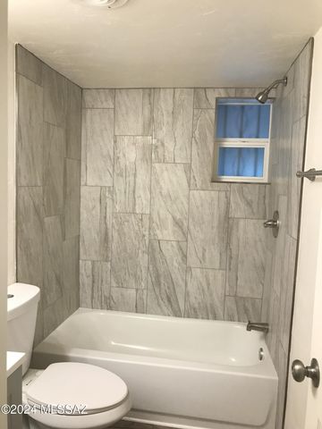 4910 E 25th Street, Tucson, AZ 85711