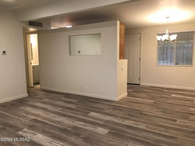 4910 E 25th Street, Tucson, AZ 85711
