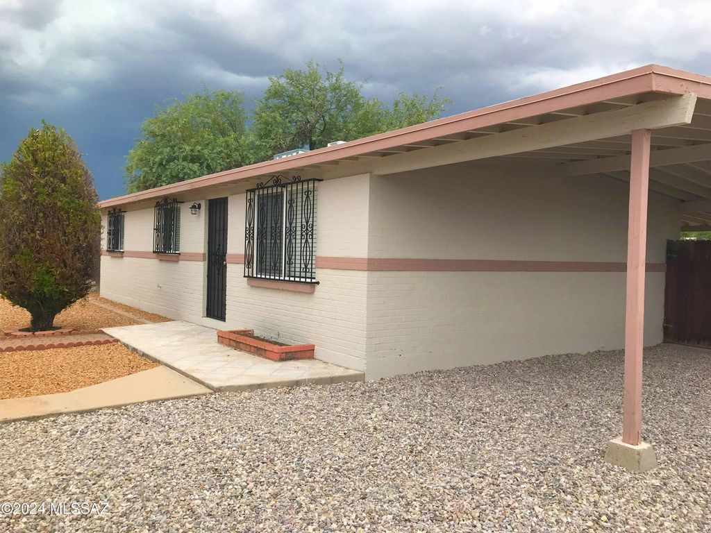 4910 E 25th Street, Tucson, AZ 85711