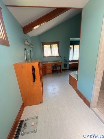 4215 Newville Rd, Waverly, VA 23890