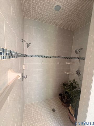 4215 Newville Rd, Waverly, VA 23890