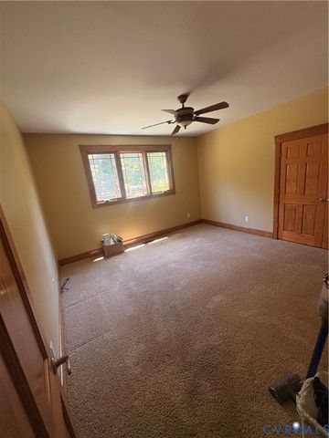 4215 Newville Rd, Waverly, VA 23890