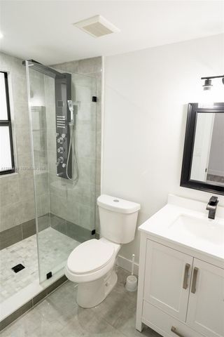 618 SW 21st Ave 2, Miami, FL 33135