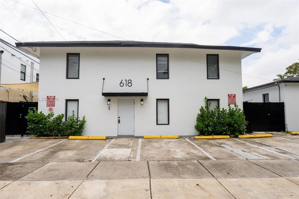 618 SW 21st Ave 2, Miami, FL 33135