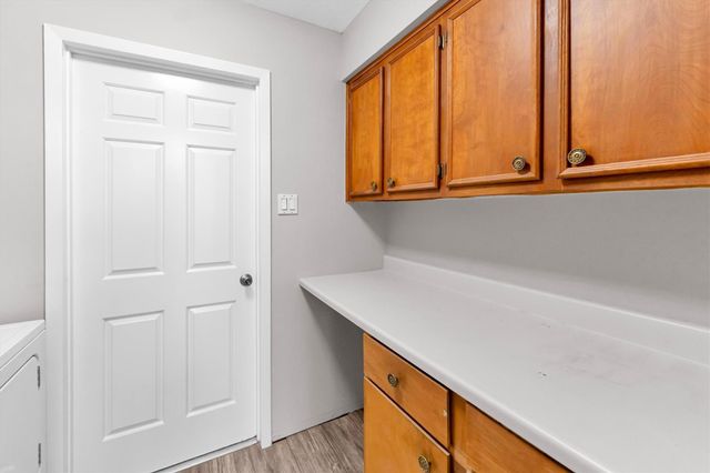 3353 Knob Oaks Drive, Huntsville, TX 77340