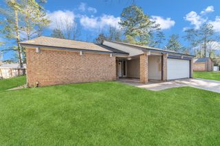 3353 Knob Oaks Drive, Huntsville, TX 77340