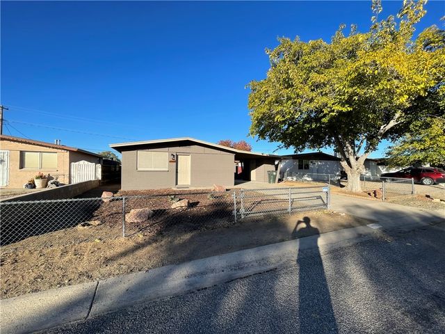 1943 Hope Avenue, Kingman, AZ 86401