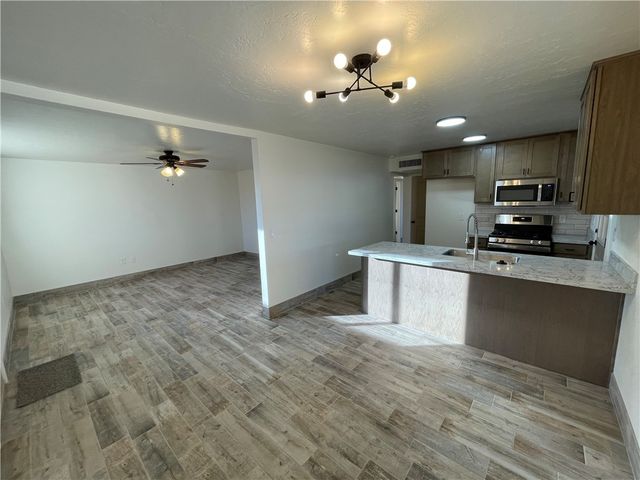 1943 Hope Avenue, Kingman, AZ 86401