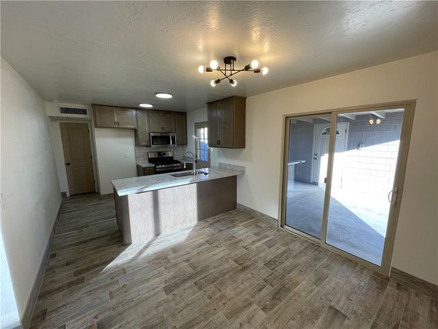 1943 Hope Avenue, Kingman, AZ 86401