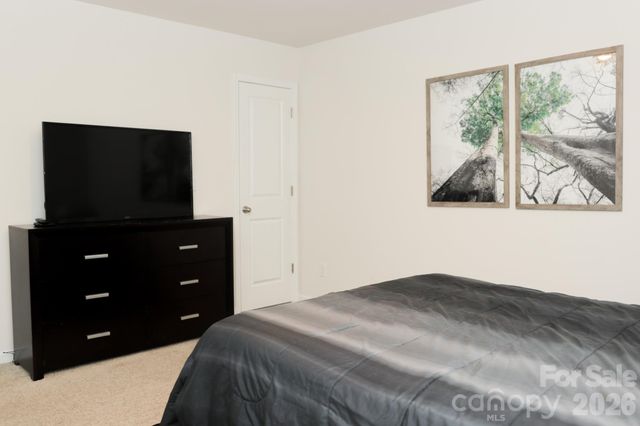 7121 Finnigan Road, Charlotte, NC 28215