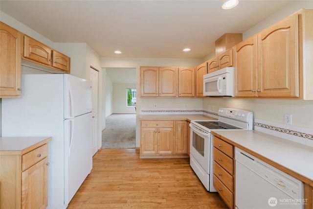 6127 Regatta Place NE, Bremerton, WA 98311