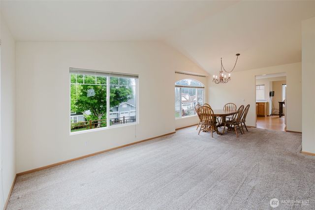 6127 Regatta Place NE, Bremerton, WA 98311