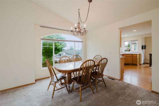 6127 Regatta Place NE, Bremerton, WA 98311