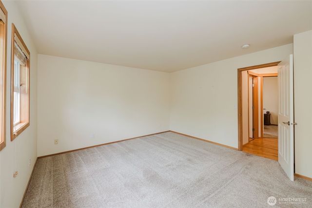 6127 Regatta Place NE, Bremerton, WA 98311