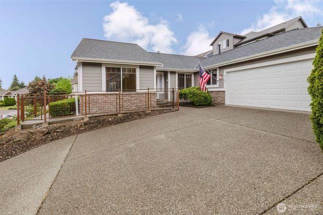 6127 Regatta Place NE, Bremerton, WA 98311