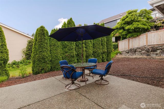 6127 Regatta Place NE, Bremerton, WA 98311