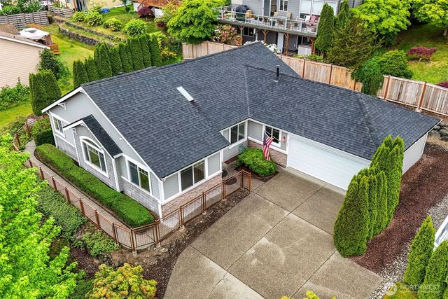 6127 Regatta Place NE, Bremerton, WA 98311