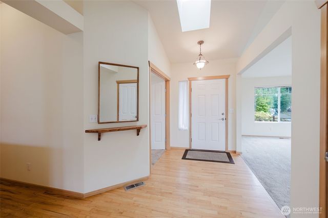 6127 Regatta Place NE, Bremerton, WA 98311