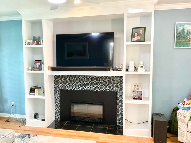502 Dorsey Way, Louisville, KY 40223