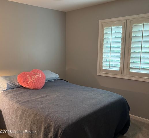 502 Dorsey Way, Louisville, KY 40223