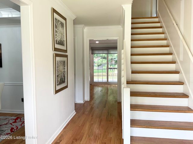 502 Dorsey Way, Louisville, KY 40223