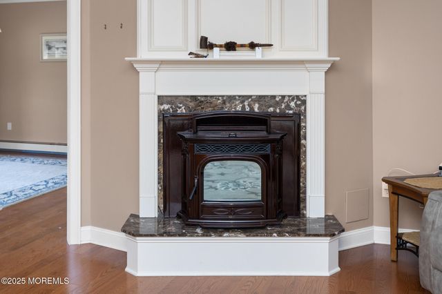 257 Long Swamp Road, New Egypt, NJ 08533