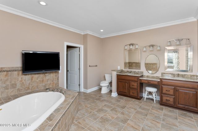 257 Long Swamp Road, New Egypt, NJ 08533