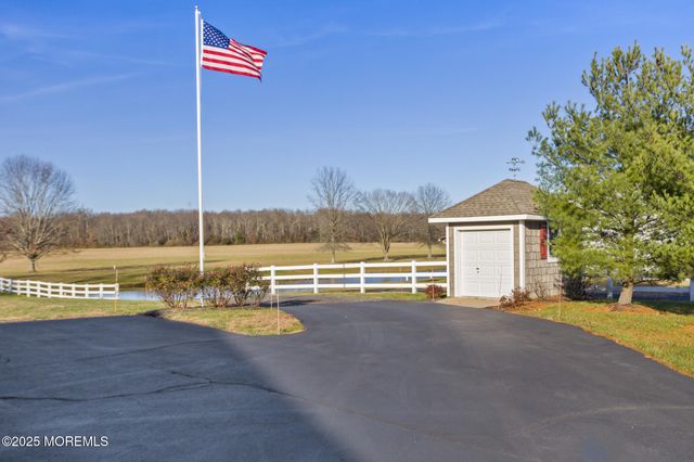 257 Long Swamp Road, New Egypt, NJ 08533