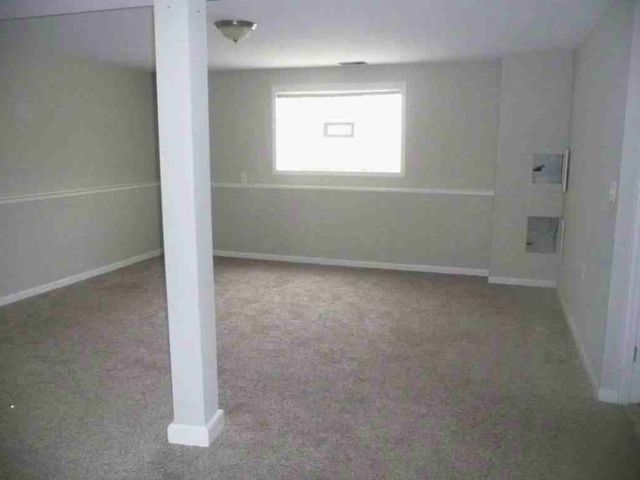 117 Liverpool Drive SE, Poplar Grove, IL 61065