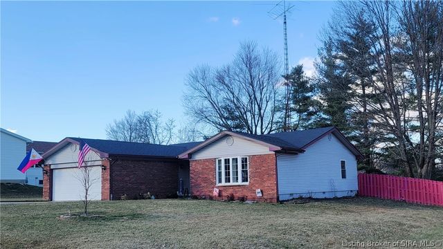 303 Golf Ridge Lane, Madison, IN 47250
