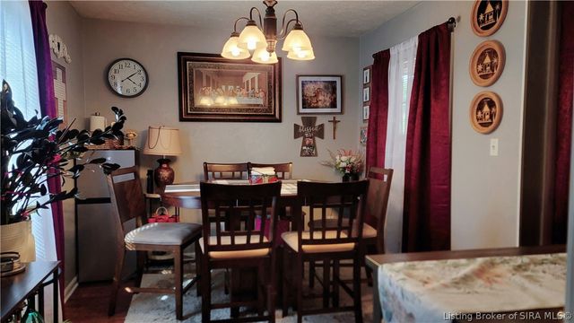 303 Golf Ridge Lane, Madison, IN 47250