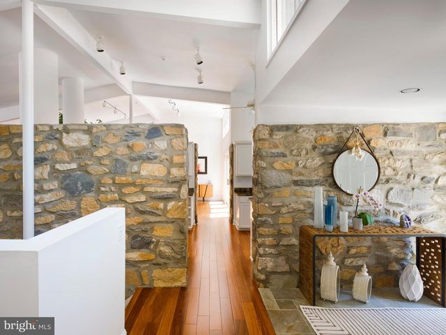1620 MONK RD, Gladwyne, PA 19035