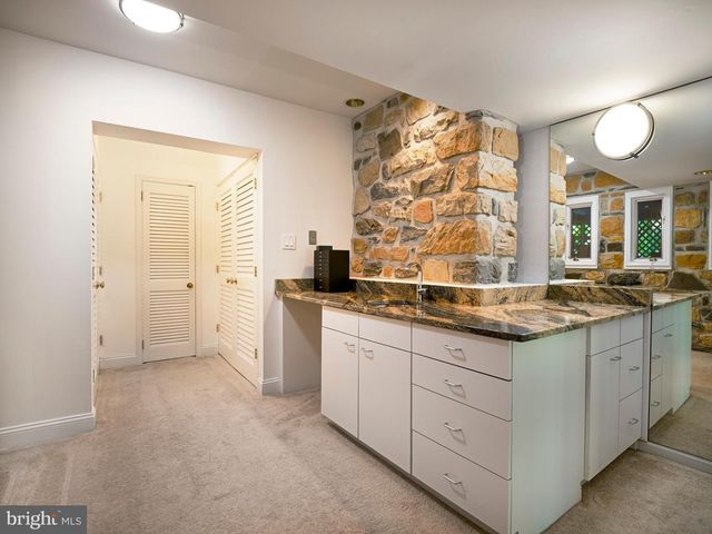 1620 MONK RD, Gladwyne, PA 19035