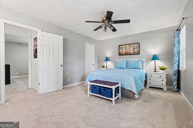 160 Ember Court, Fairburn, GA 30213