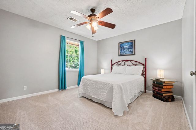 160 Ember Court, Fairburn, GA 30213