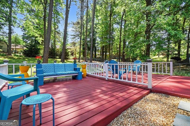 160 Ember Court, Fairburn, GA 30213