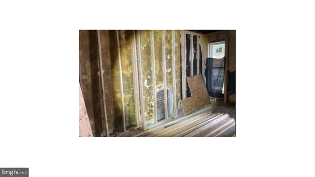 2109 W LEXINGTON ST, Baltimore, MD 21223