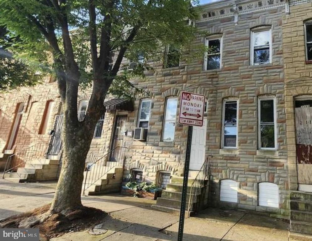 2109 W LEXINGTON ST, Baltimore, MD 21223