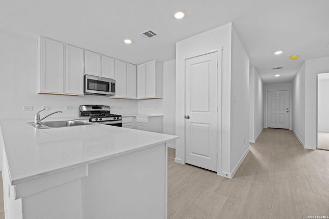 12715 Kathleen St, San Antonio, TX 78152