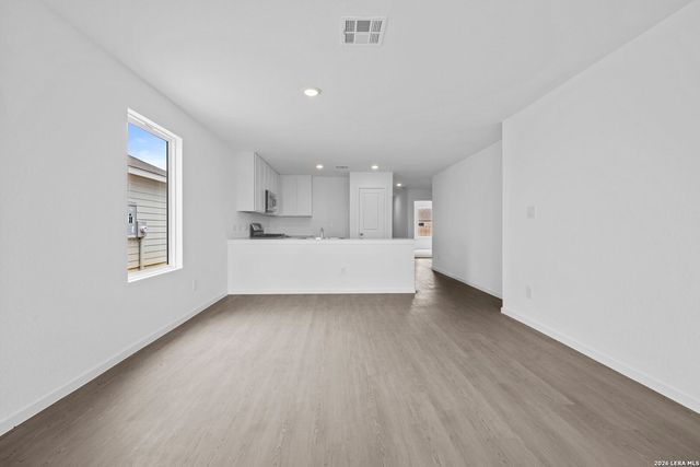 12715 Kathleen St, San Antonio, TX 78152