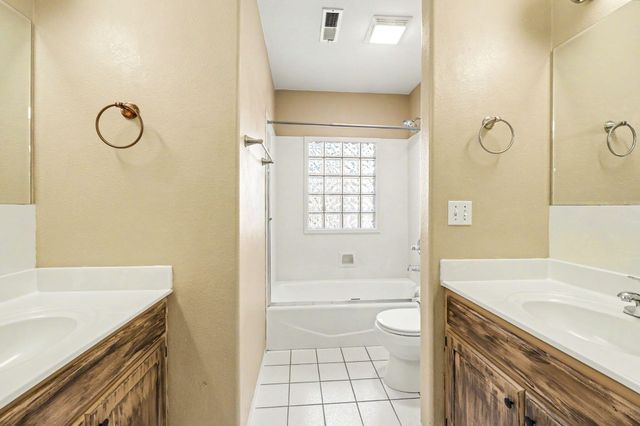 2964 Bailey Avenue, Medford, OR 97504