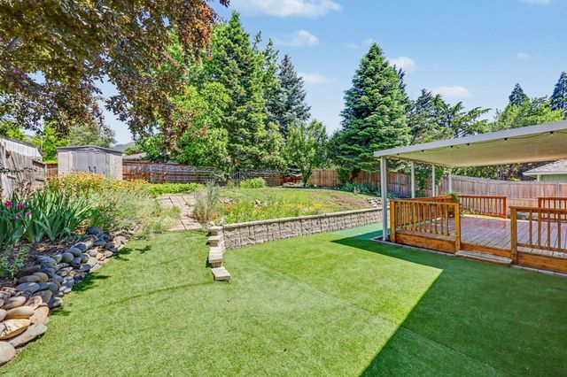 2964 Bailey Avenue, Medford, OR 97504