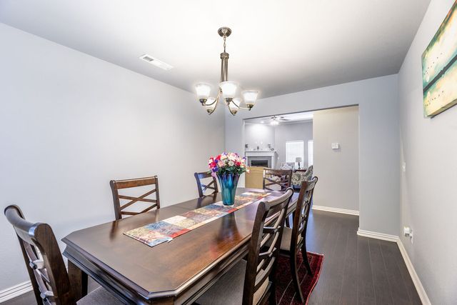 1854 S Sinclair Avenue, Fayetteville, AR 72701