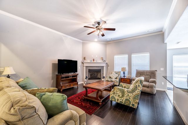 1854 S Sinclair Avenue, Fayetteville, AR 72701